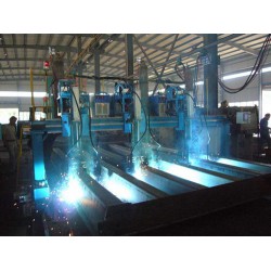 科勝數控龍門式焊接專機制作商，龍門式焊接專機價格實惠。