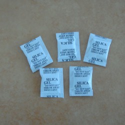 軒易干燥劑提供廈門范圍內優惠的硅膠干燥劑，干燥劑有毒嗎