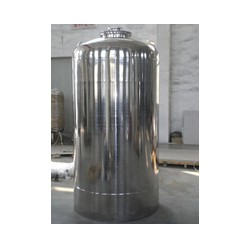 想買劃算的不銹鋼軟化器，就來(lái)雙龍凈化機(jī)械設(shè)備，揚(yáng)州不銹鋼軟化器