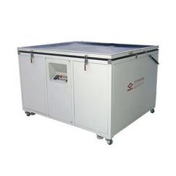 江蘇絲印機，供應福建價位合理的絲網曬版機