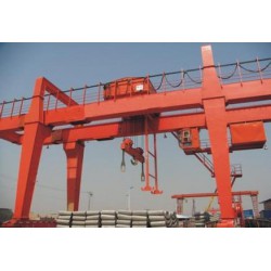 山東雙梁橋式起重機(jī)哪里好？還是泰安龍起重工好！！