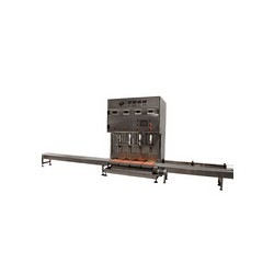 【專業品質】皇城根@！—河南油漆灌裝機￥知名灌裝機設備￥高精度灌裝機供應