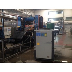 BS低溫冷凍機，上海風冷冷水機，大型螺桿式冷水機