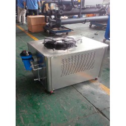 上海箱式冷水機，嘉定冷水機組，大型螺桿式冷水機組