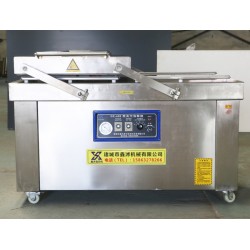 廠家定制帶湯汁產品真空包裝機，人參酒真空包裝機