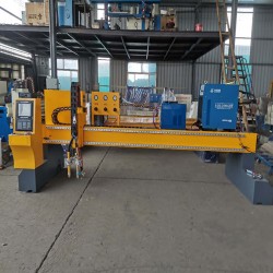 龍門式數控等離子火焰切割機板材下料機