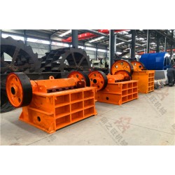 鄂式碎石機生產廠家 細鄂式破碎機型號