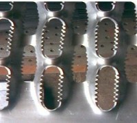 鱷魚嘴防滑板鐵板，鍍鋅板，不銹鋼板，鋁板