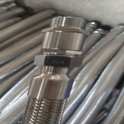 DN20橡膠軟管 橡膠防爆穿線(xiàn)管 包塑金屬穿線(xiàn)管