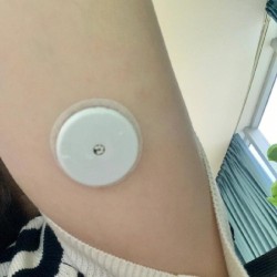 高粘醫用丙烯酸壓敏膠，可貼敷15-21天，適合可穿戴設備