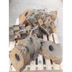 礦山篩分設(shè)備配件破碎錘 破碎篩 襯板 高錳鋼材質(zhì) 抗沖擊耐磨